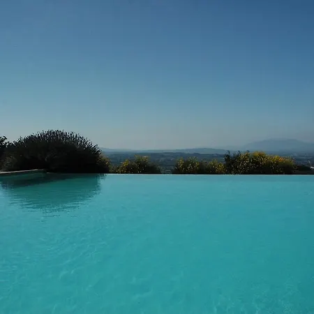 Agriturismo La Paladina * Сполето